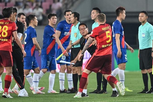 科贝主持人：不排除里克尔梅宣布会给皇马带来克洛普