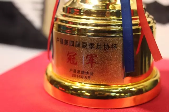追梦：哈登是单核持球打法中最出色的 但面对强队会成为一种阻碍